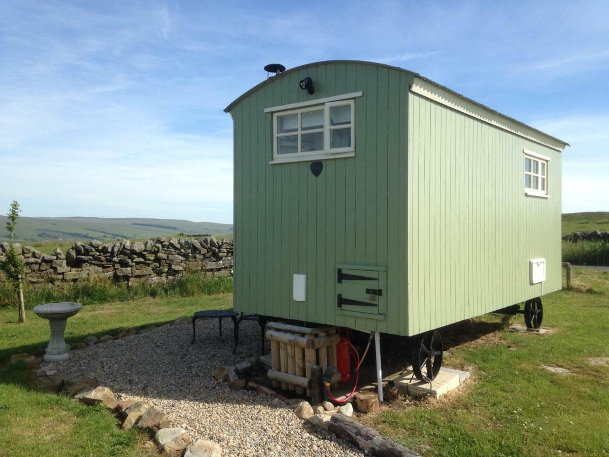 The Buteland Stop Rosie Off Grid Shepherds Hut Bellingham Exterior photo